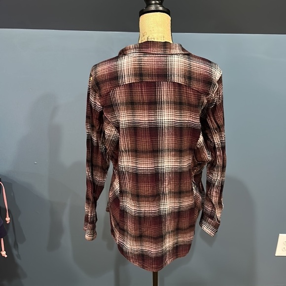 Wolverine button down shirt size XL women’s - Picture 5 of 7